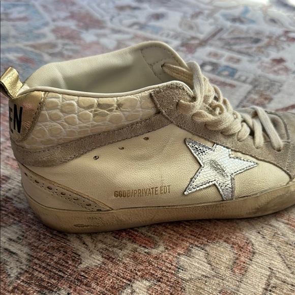  Cream Sneakers with Silver Star